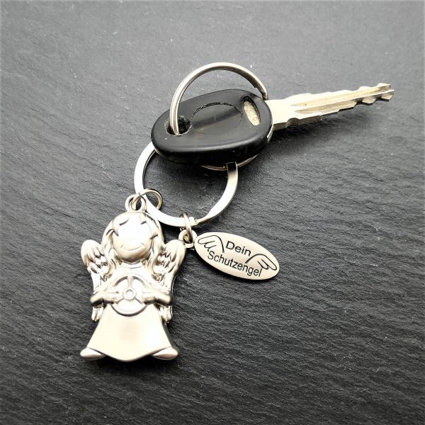 Schutzengel als Schlüsselanhänger und Glücksbringer als Geschenk für Autofahrer